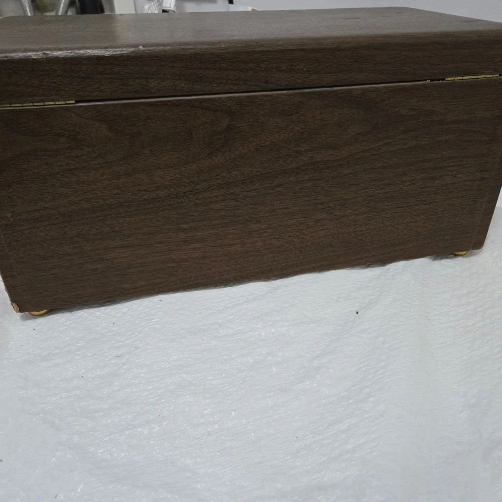 Vintage Large Jewelry Box Chest Faux Wood Grain Green Velvet Lining 3-Tier